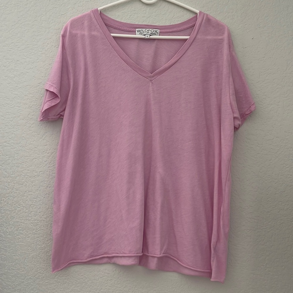 Wildfox Romeo V-Neck Tee size L